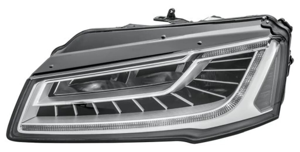 Hella priekšējais lukturis Audi A8/S8 (4H, D4 restailings) 2013–2018, kreisā puse, pilns LED. OE 4H0941773B