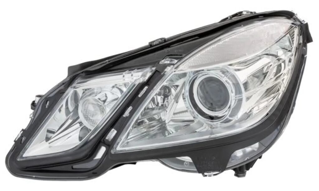 Hella priekšējais lukturis Mercedes-Benz E-Class (W212) 2009–2013, kreisā puse, Bi-Xenon. OE A2128200939