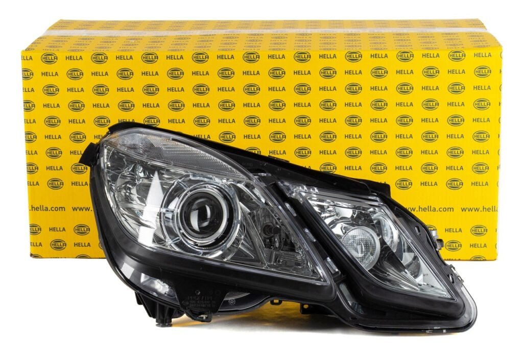 Hella priekšējais lukturis Mercedes-Benz E-Class (W212/S212, pre-facelift) 2009-2013, labā puse, Bi-Xenon. OE A2128201039
