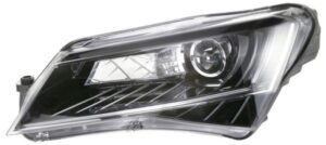 Hella priekšējais lukturis Škoda Superb (III), kreisā puse, Bi-Xenon. OE 3V1941017A