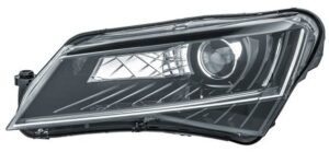 Hella priekšējais lukturis Škoda Superb (III), kreisā puse, Bi-Xenon. OE 3V1941017B