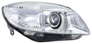 Hella priekšējais lukturis Škoda Fabia II (5J) 2010–2014 / Roomster (5J7) 2010–2015, labā puse, halogēns. OE 5J1941018B