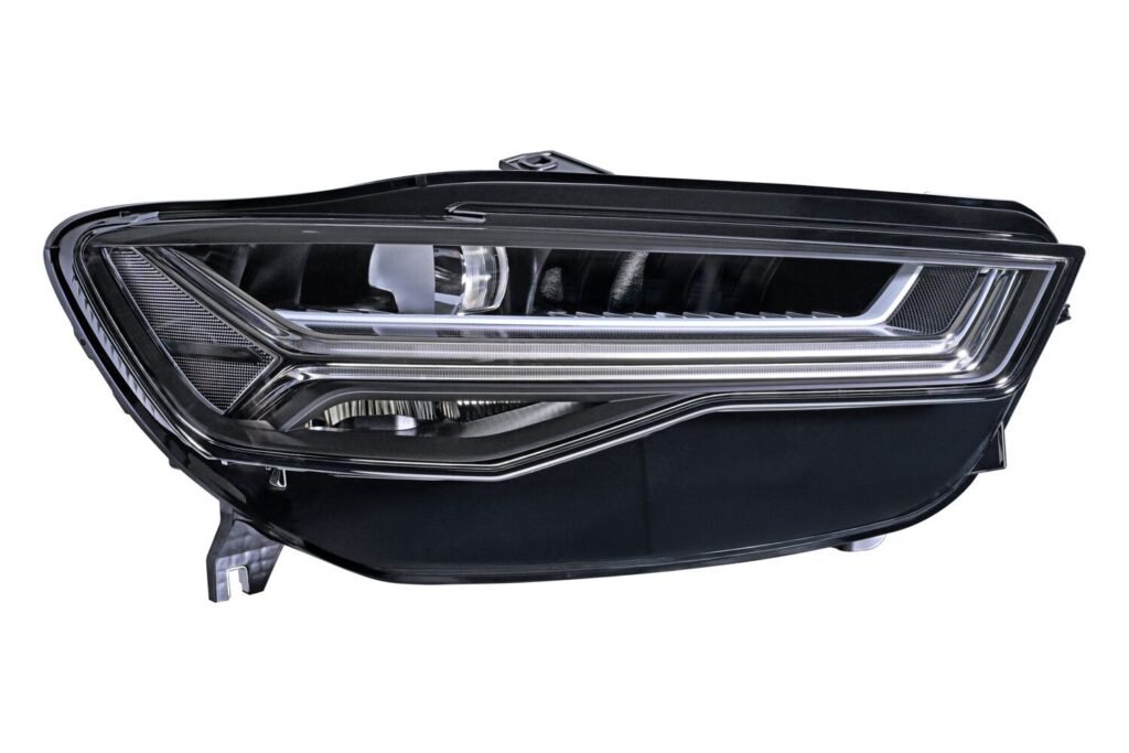 Priekšējais lukturis, labais, Matrix LED (ar dinamisko līkumu apgaismojumu), Audi A6 (C7) 2015–2018